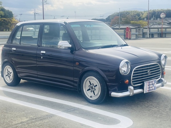 ミラジーノ660(ﾌﾞﾗｳﾝ)5MT ｾﾝﾀｰﾏﾌﾗｰ | 奈良のミラジーノ専門店TICSは