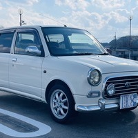 ミラジーノ660 ﾐﾆﾗｲﾄｽﾍﾟｼｬﾙﾀｰﾎﾞ(ﾊﾟｰﾙﾎﾜｲﾄ)のサムネイル