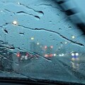 夏の終わりに車をチェック！雨の日の視界とタイヤを安全に保つ予防策